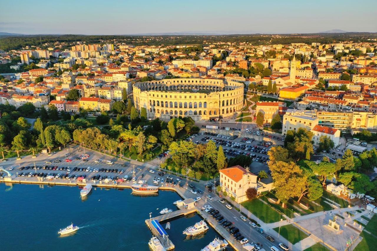Apartament Colosseum View Pula Exterior photo
